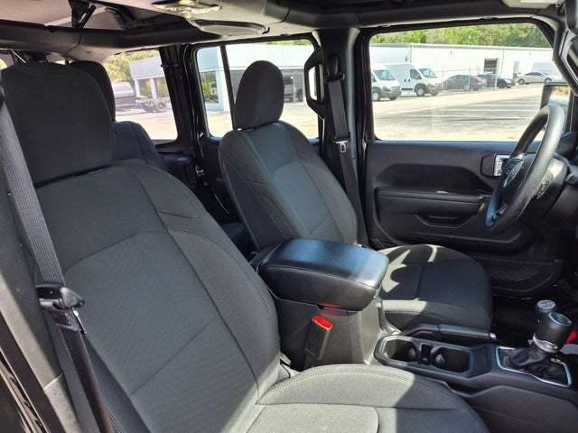 2022 Jeep Wrangler Unlimited Sport