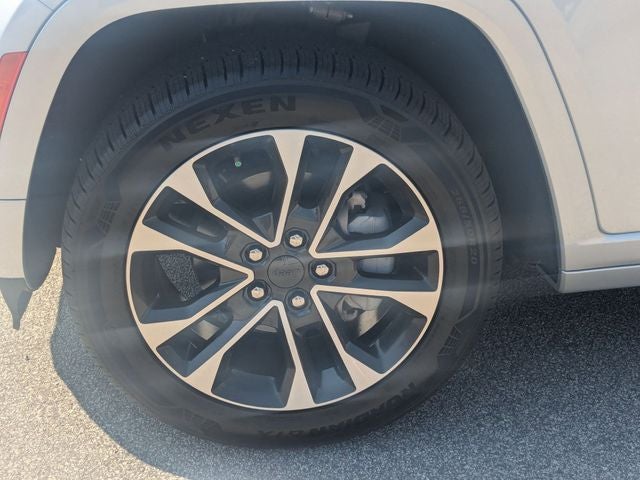 2022 Jeep Grand Cherokee Overland