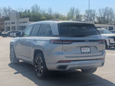 2022 Jeep Grand Cherokee Overland
