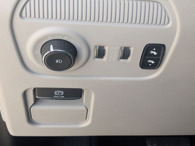 2024 Jeep Wagoneer Base