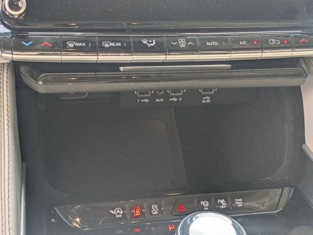 2024 Jeep Wagoneer Base