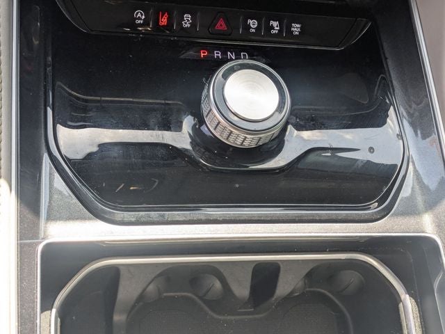 2024 Jeep Wagoneer Base