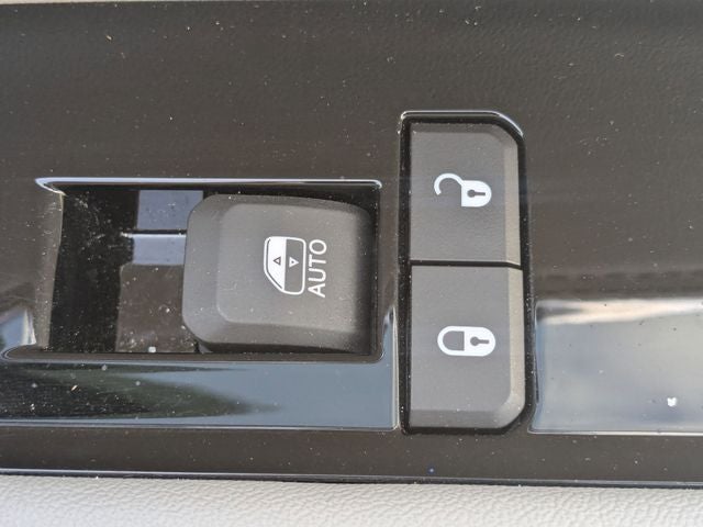 2024 Jeep Wagoneer Base