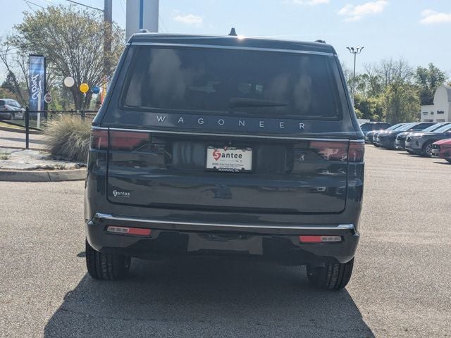 2024 Jeep Wagoneer Base