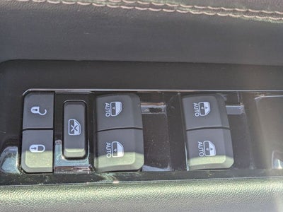 2024 Jeep Wagoneer Base