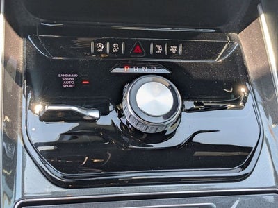 2024 Jeep Wagoneer Base