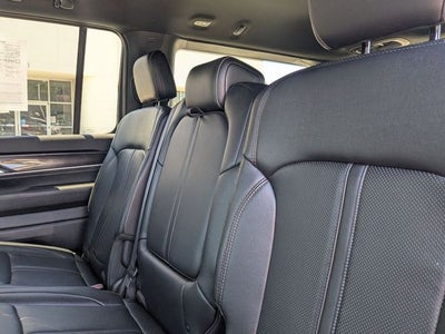 2024 Jeep Wagoneer Base