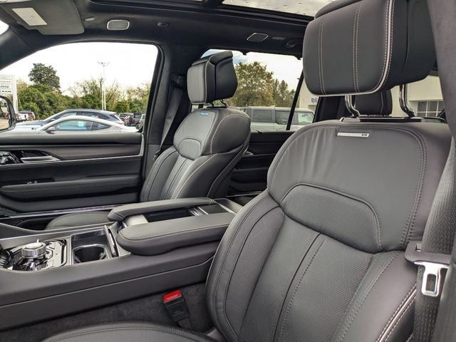 2024 Jeep Grand Wagoneer Series II