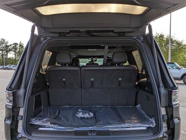 2024 Jeep Grand Wagoneer Series III