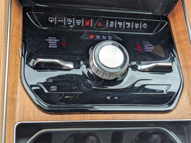 2024 Jeep Grand Wagoneer Series III