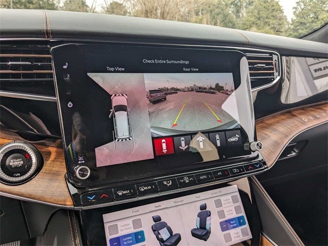 2024 Jeep Grand Wagoneer Series III