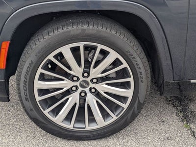 2024 Jeep Grand Wagoneer Series III