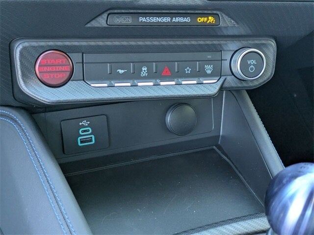 2025 Ford Mustang Dark Horse