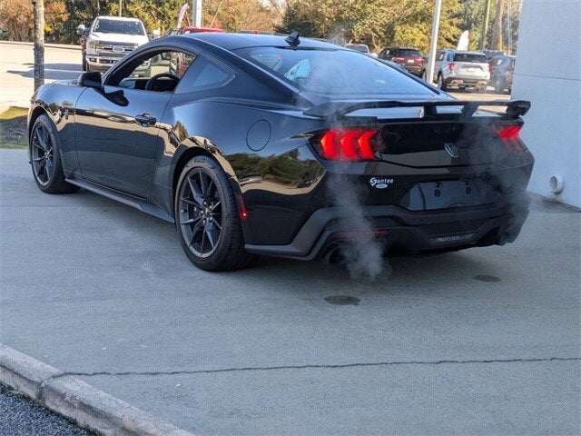 2025 Ford Mustang Dark Horse
