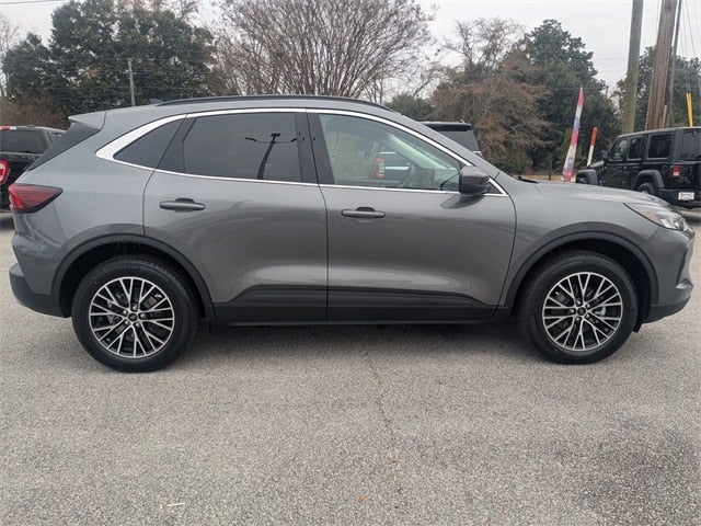 2026 Ford Escape Plug-In Hybrid Base