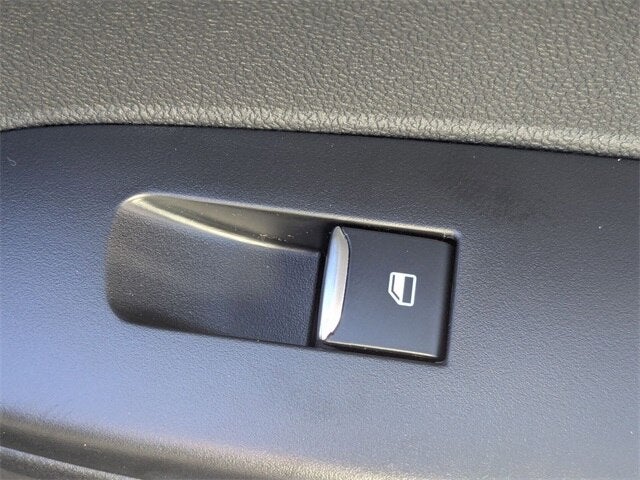 2026 Ford Escape Hybrid ST-Line Elite