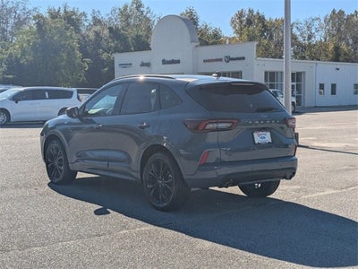 2026 Ford Escape Hybrid ST-Line Elite