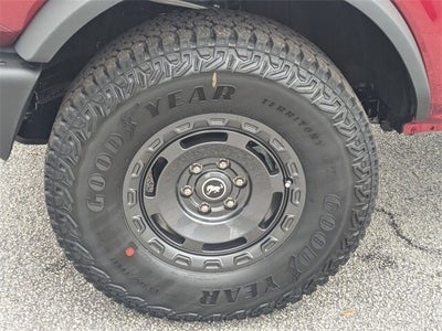 2025 Ford Bronco Base