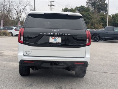 2025 Ford Expedition Active