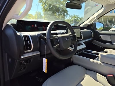 2027 Ford Expedition Active