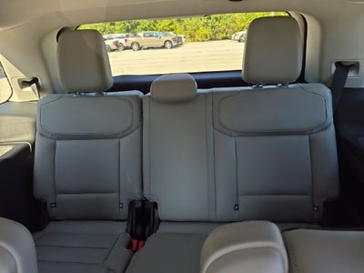 2027 Ford Expedition Active