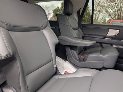 2026 Ford Expedition Active