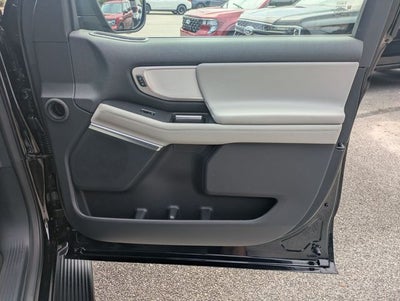 2027 Ford Expedition Active