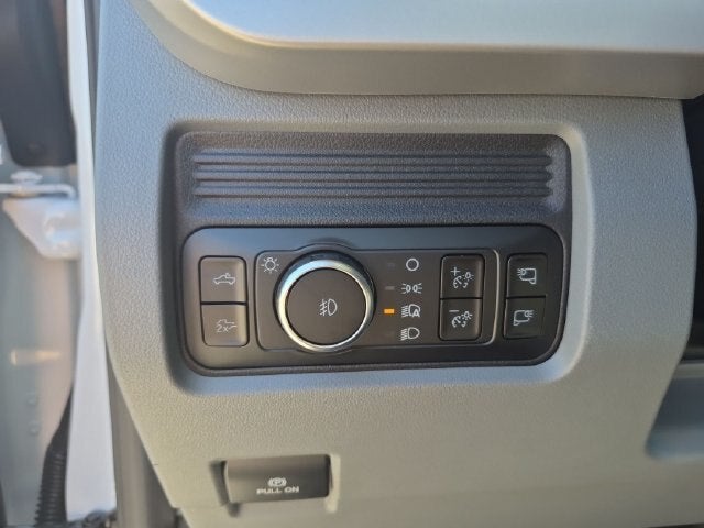 2027 Ford F-250SD XLT