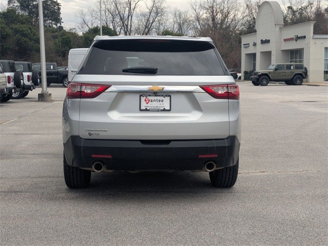 2021 Chevrolet Traverse LS