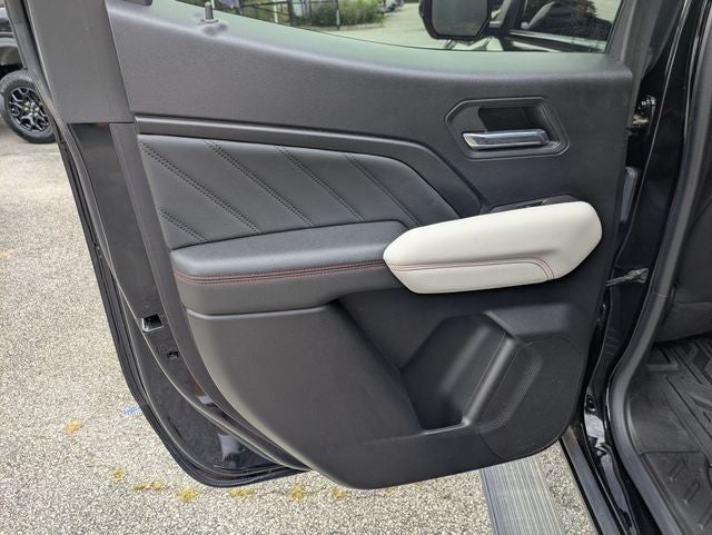 2023 GMC Canyon AT4X