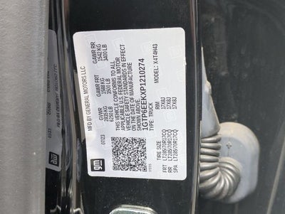 2023 GMC Canyon AT4X