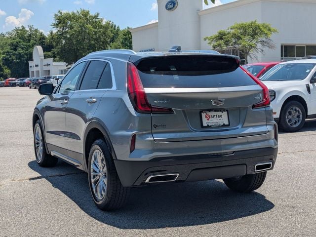 2025 Cadillac XT4 Premium Luxury