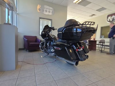 2020 Harley-Davidson Touring Base