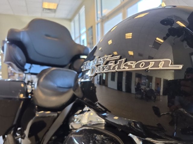 2020 Harley-Davidson Touring Base