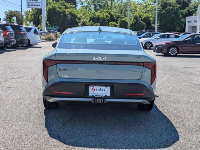 2025 Kia K4 EX