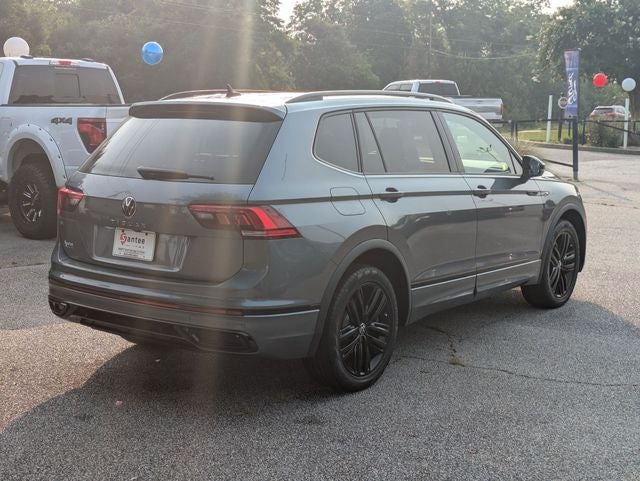 2022 Volkswagen Tiguan 2.0T SE R-Line Black