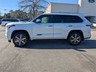 2023 Toyota Sequoia Base