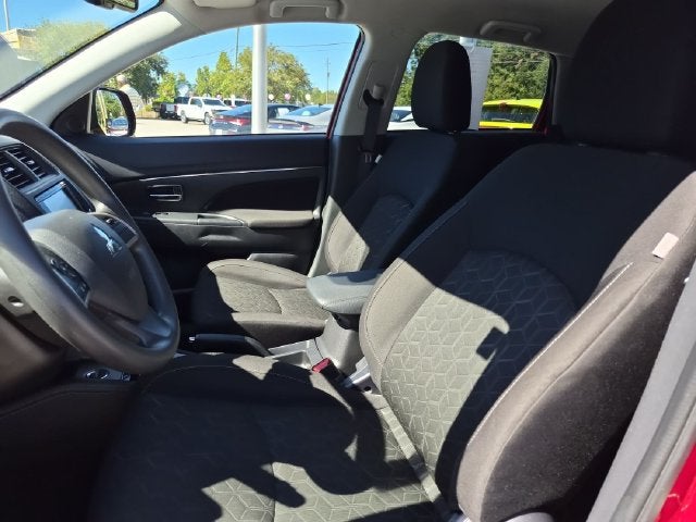 2024 Mitsubishi Outlander Sport Base