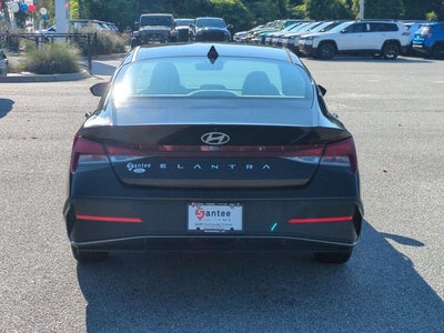 2024 Hyundai Elantra SEL