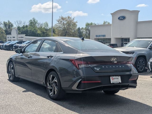 2025 Hyundai Elantra SEL Convenience