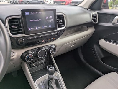 2024 Hyundai Venue SEL