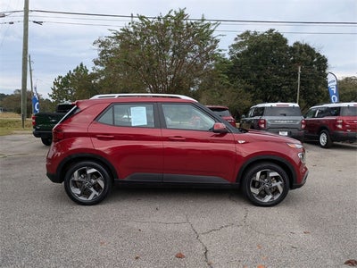 2024 Hyundai Venue SEL