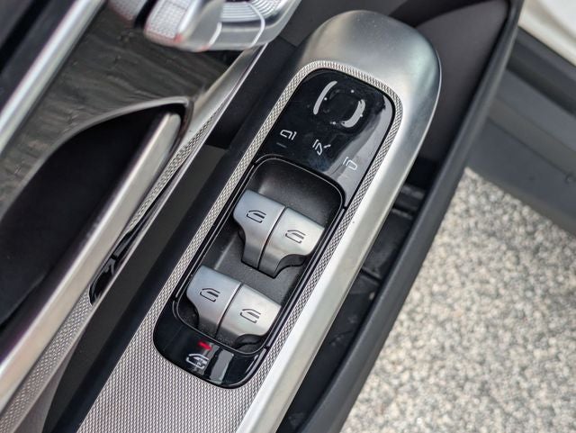 2023 Mercedes-Benz GLC GLC 300