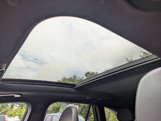 2023 Mercedes-Benz GLC GLC 300
