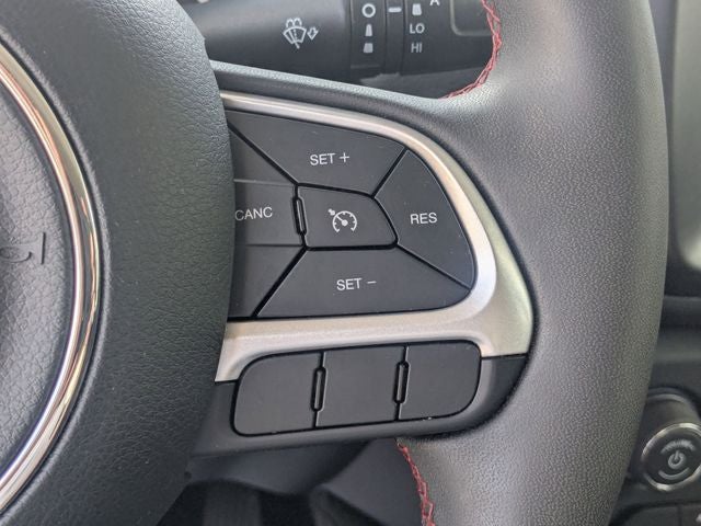 2023 Jeep Renegade Trailhawk