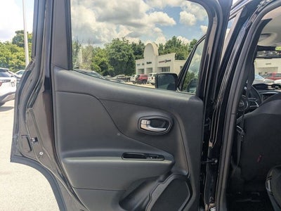 2023 Jeep Renegade Trailhawk