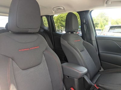 2023 Jeep Renegade Trailhawk