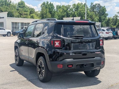 2023 Jeep Renegade Trailhawk